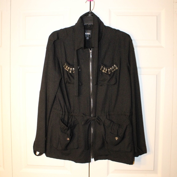Jacket - Picture 1 of 2